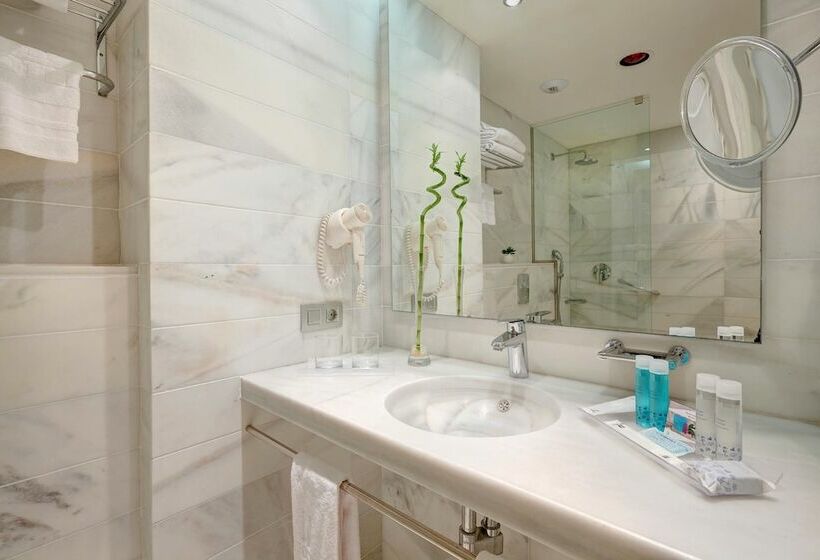 Номер Стандарт Вид на Бассейн, Hipotels Said