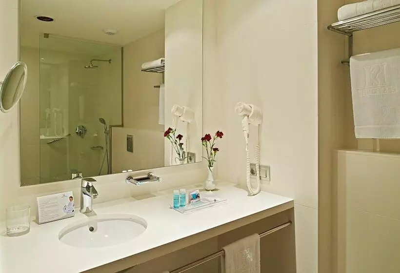 Standardzimmer mit Poolblick, Hipotels Said