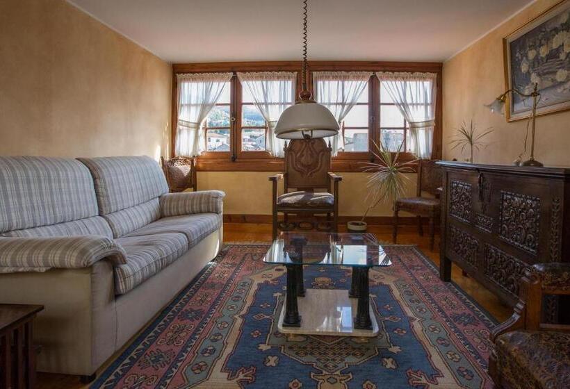 اتاق استاندارد یک نفره, Casa España