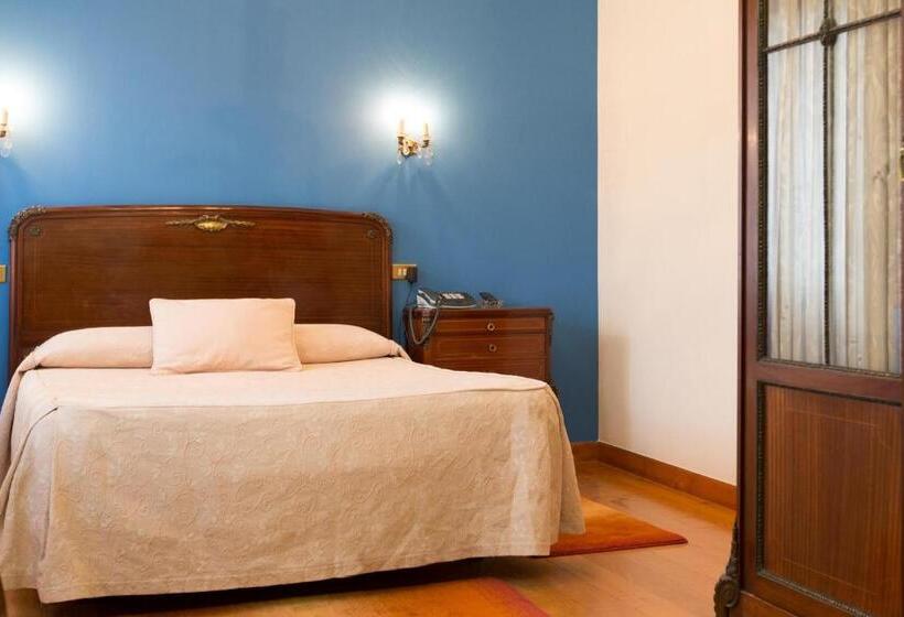 اتاق استاندارد, Casa España