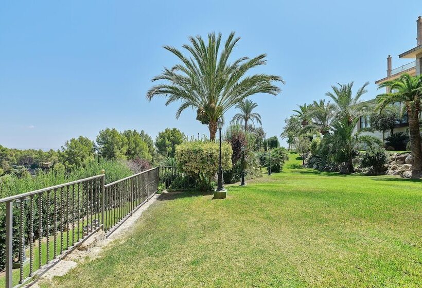 景色の見えるダブルベッドスタンダードルーム, Castillo Hotel Son Vida, A Luxury Collection Hotel, Mallorca   Adults Only