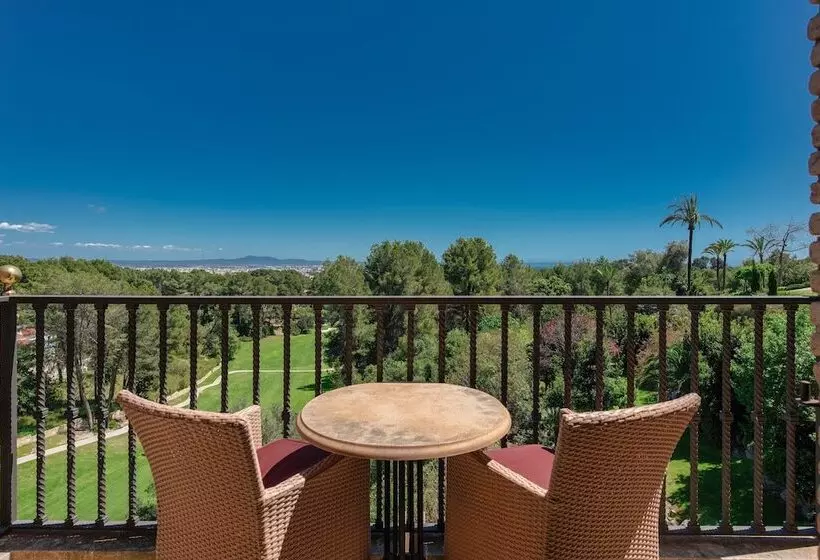 اتاق لوکس با چشم‌انداز, Castillo Hotel Son Vida, A Luxury Collection Hotel, Mallorca   Adults Only