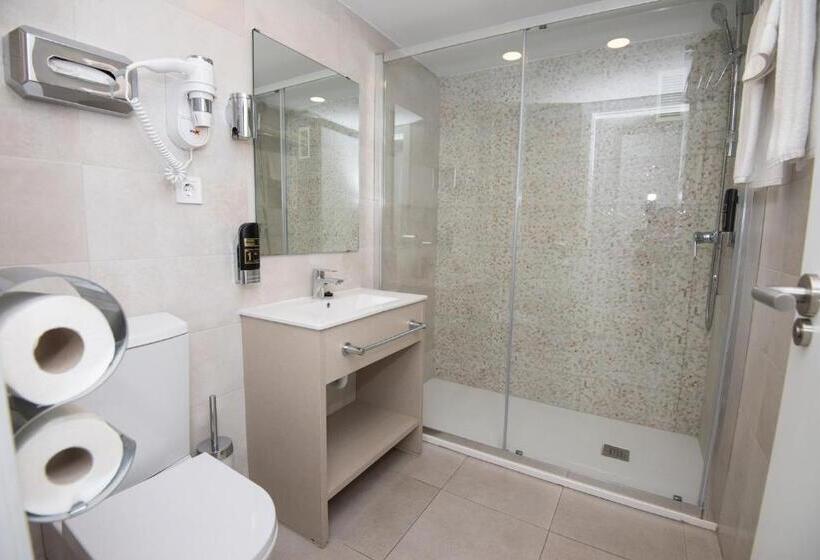 标准间带阳台, Chevy & Suites