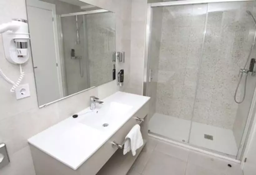 Chambre Standard, Chevy & Suites
