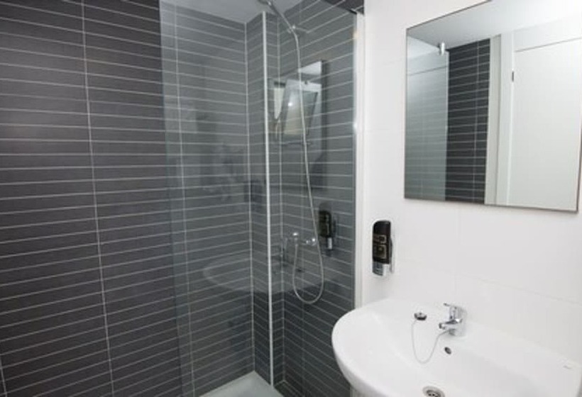 标准间, Chevy & Suites