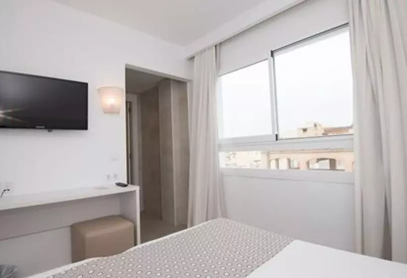 Chambre Standard, Chevy & Suites