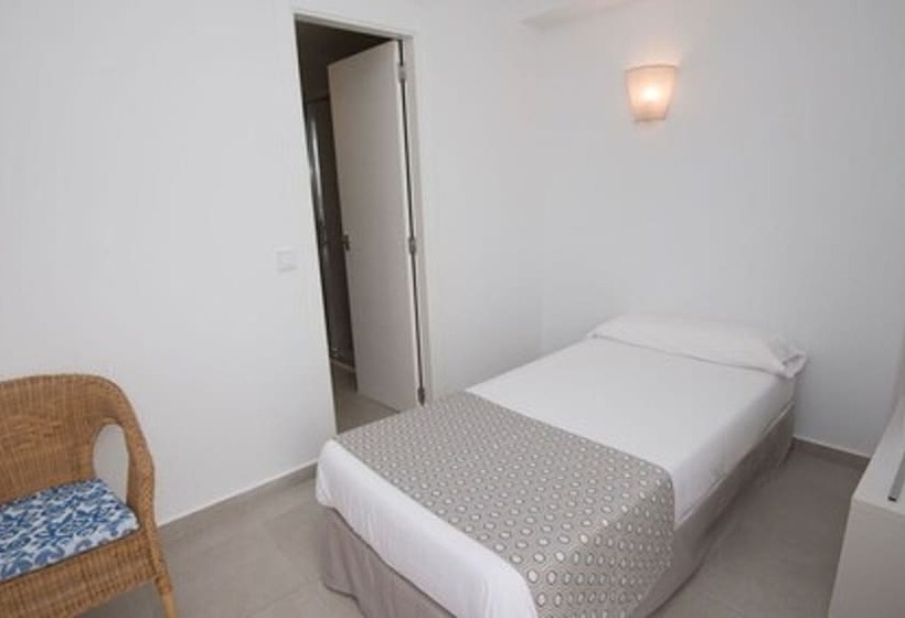 标准单人间, Chevy & Suites