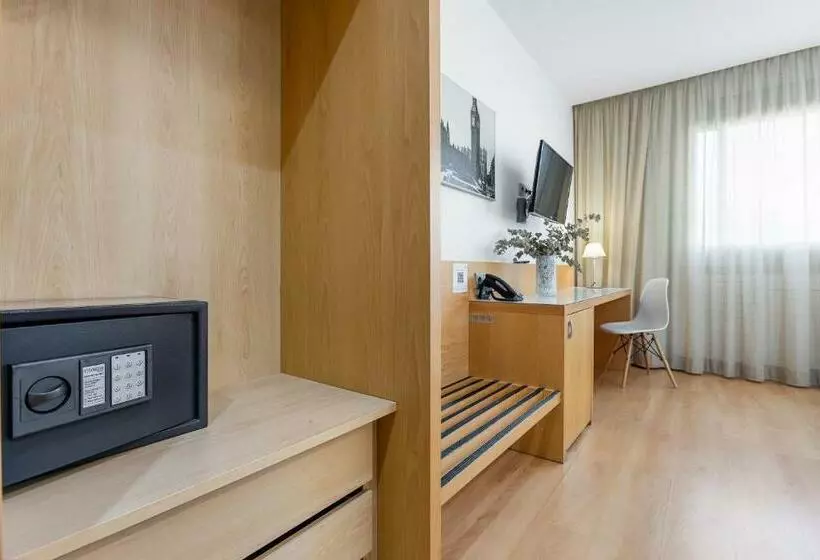اتاق استاندارد, Daniya Alicante