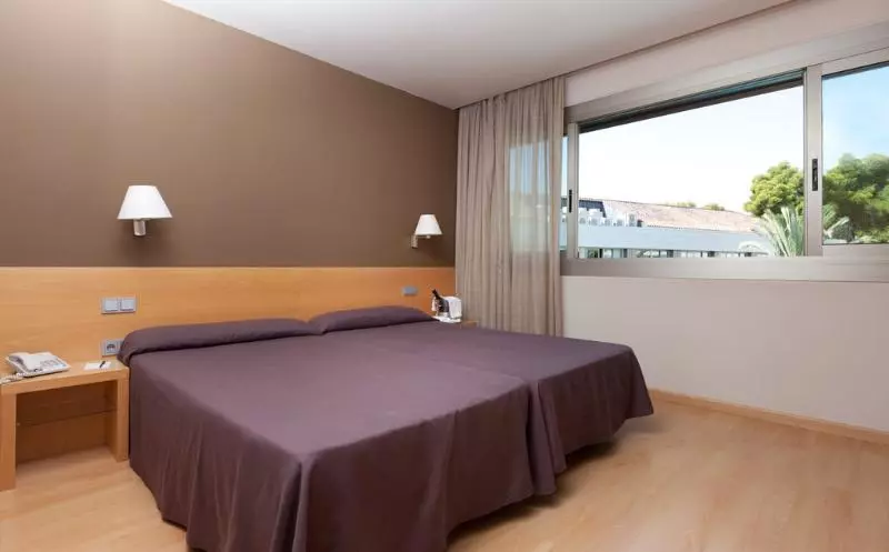 اتاق استاندارد, Daniya Alicante
