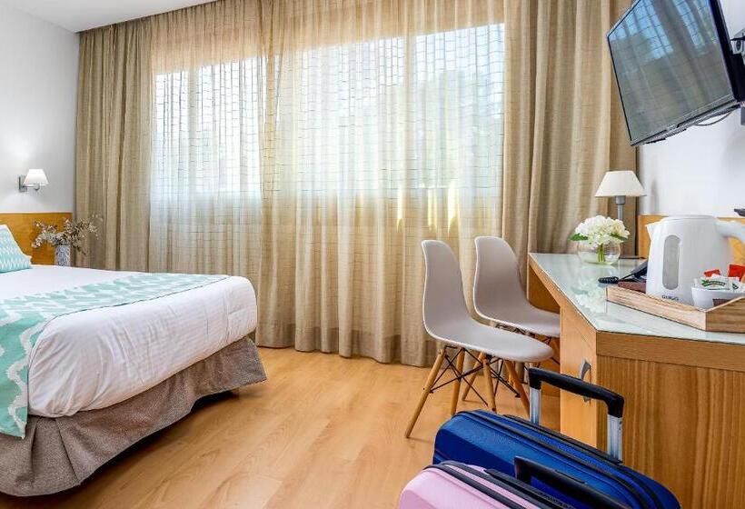 家庭房带园景, Daniya Alicante