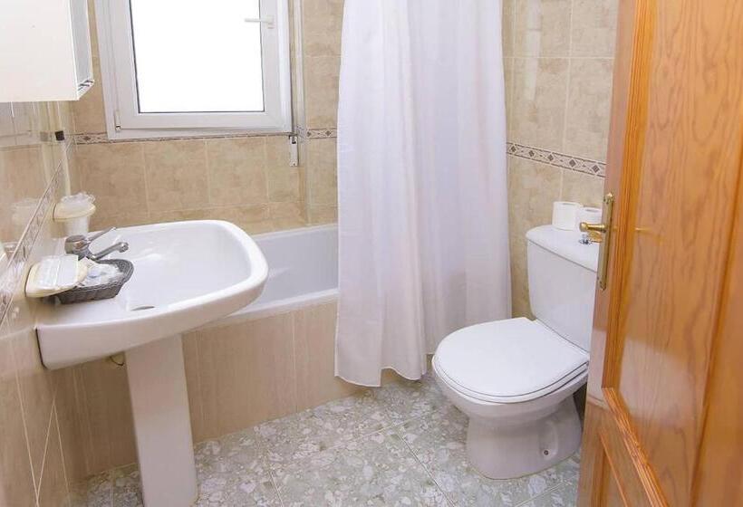 חדר סטנדרט יחיד, Don Felipe