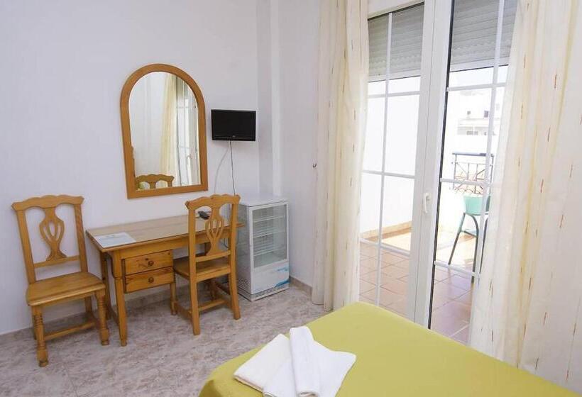 חדר סטנדרט יחיד, Don Felipe