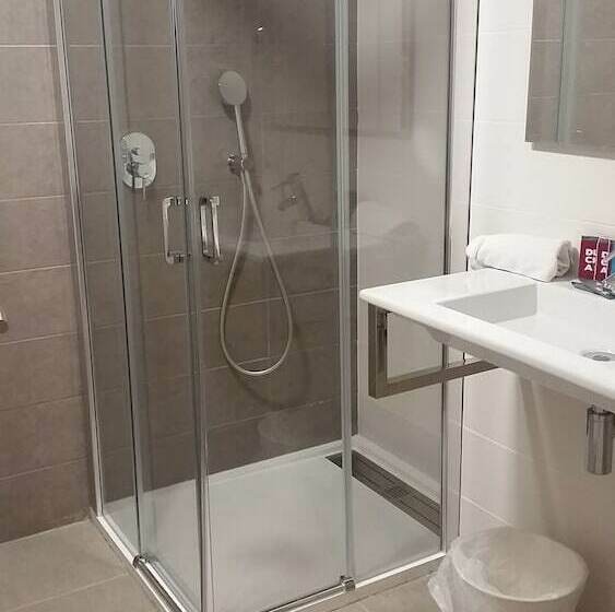 Трехместный Номер Комфорт, Welikehotel Fenix