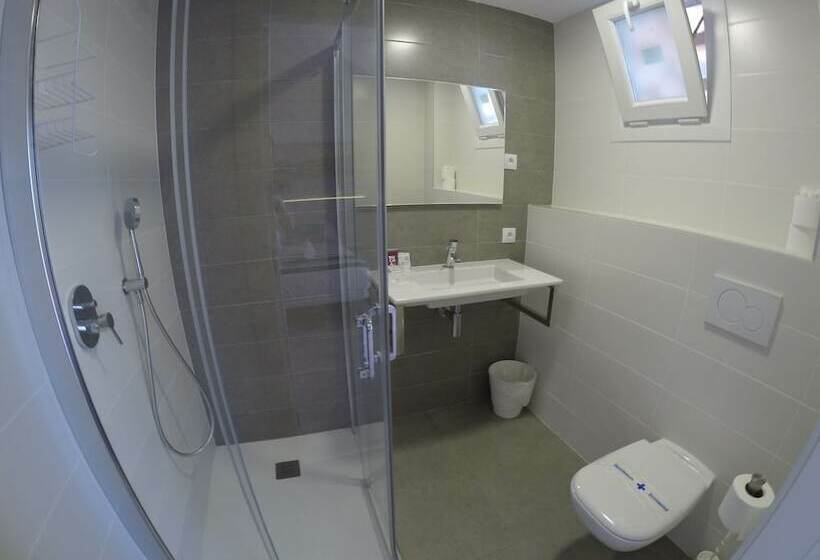 小型套房带阳台, Welikehotel Fenix