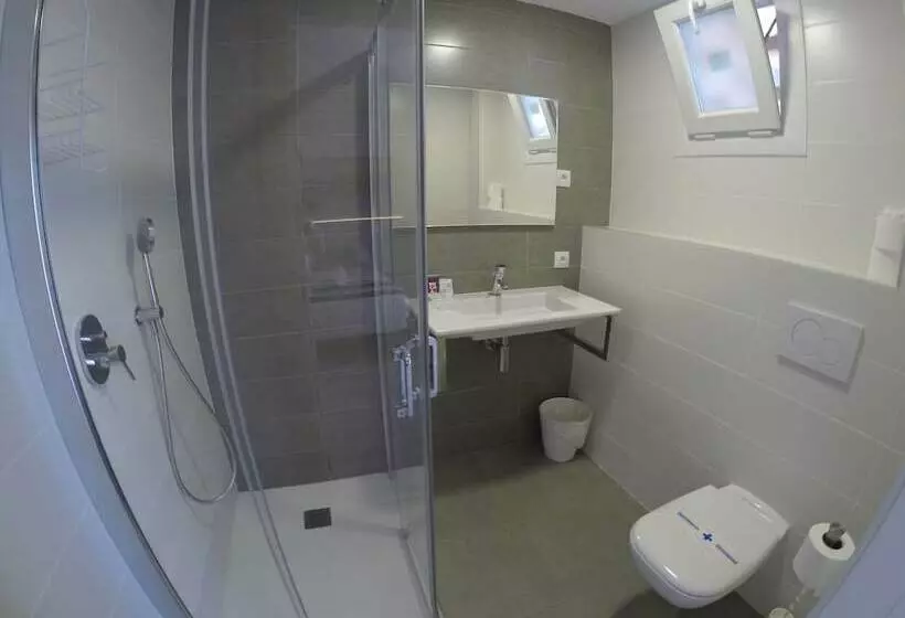 سوییت جونیور با بالکن, Welikehotel Fenix