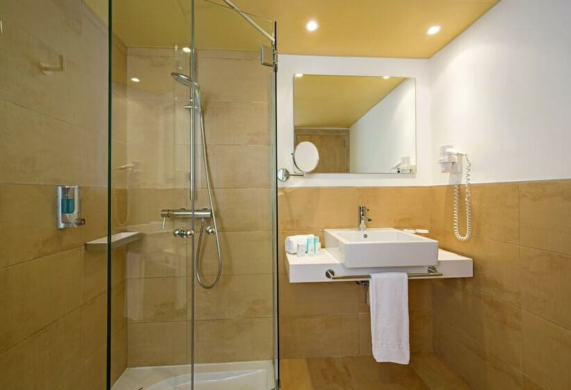 패밀리 룸, Iberostar Waves Pinos Park