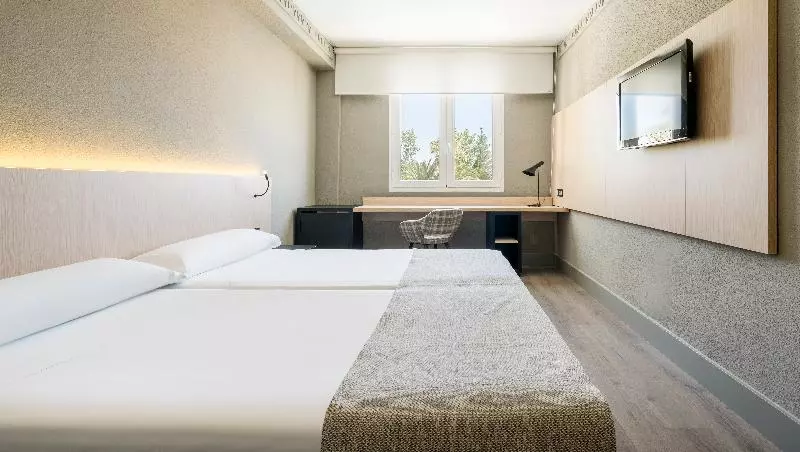Habitación Estándar, Ilunion Las Lomas