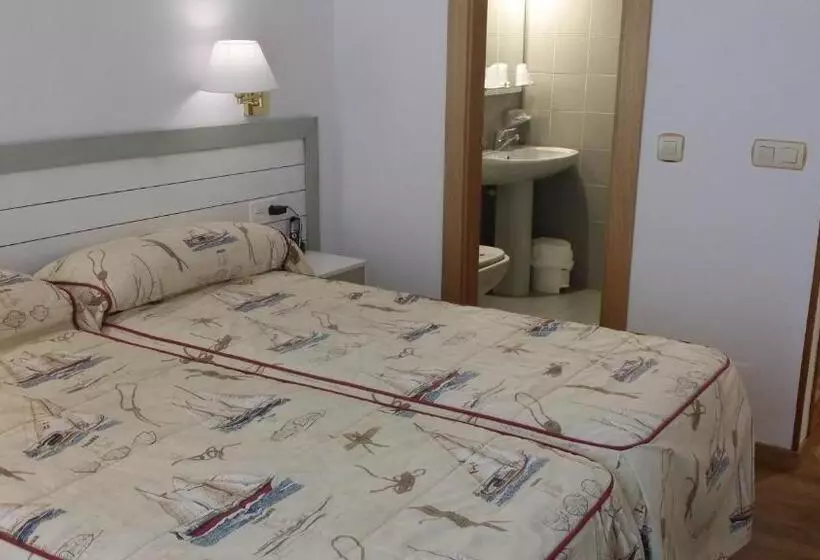 اتاق استاندارد, Isabel Rooms   Suarez Inclán 38