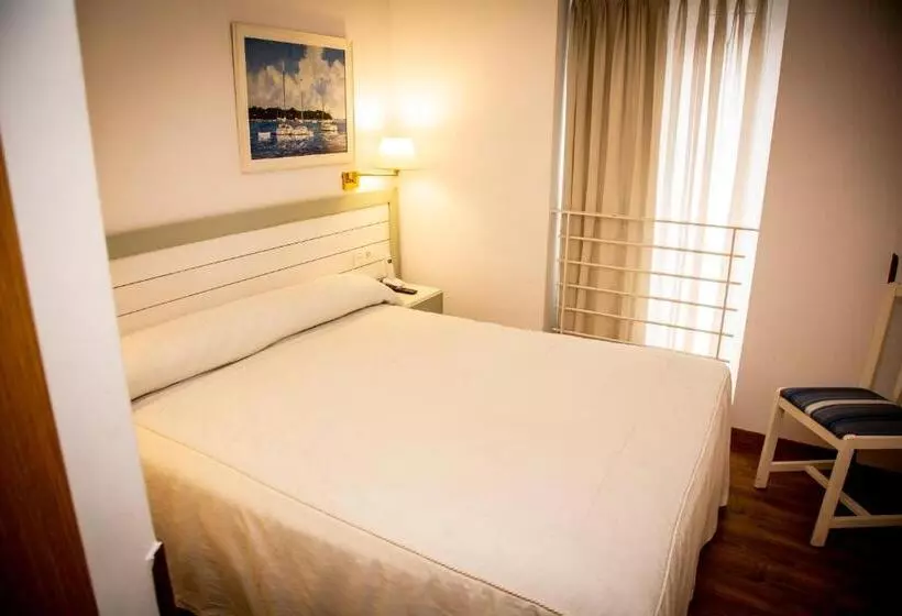 اتاق استاندارد, Isabel Rooms   Suarez Inclán 38
