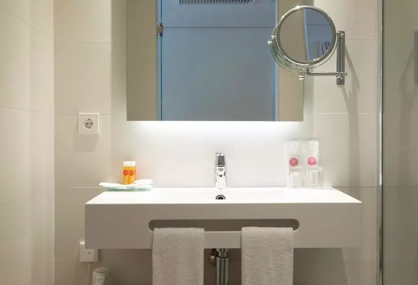 Economy Kamer, Js Yate