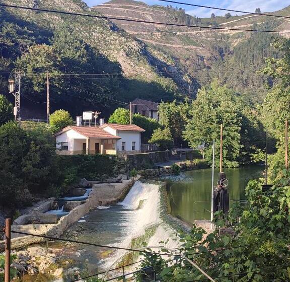 חדר סטנדרט, La Salmonera Cangas De Onís