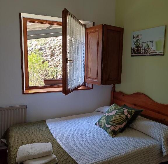 חדר סטנדרט, La Salmonera Cangas De Onís