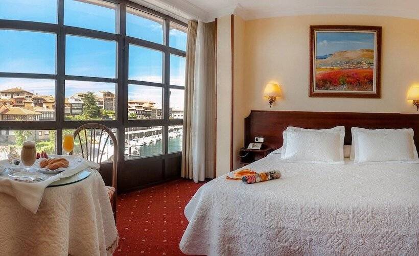 带观景的标准间, Las Rocas