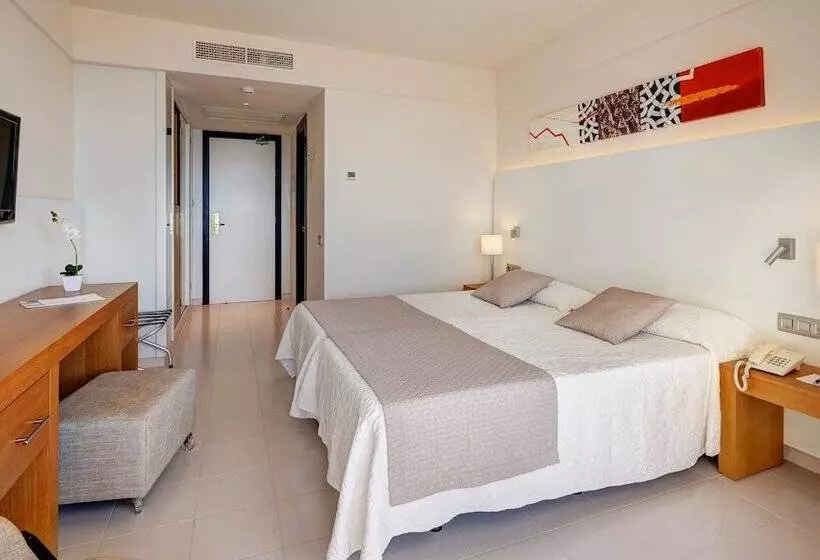 Camera Economy, Welikehotel Marfil Playa
