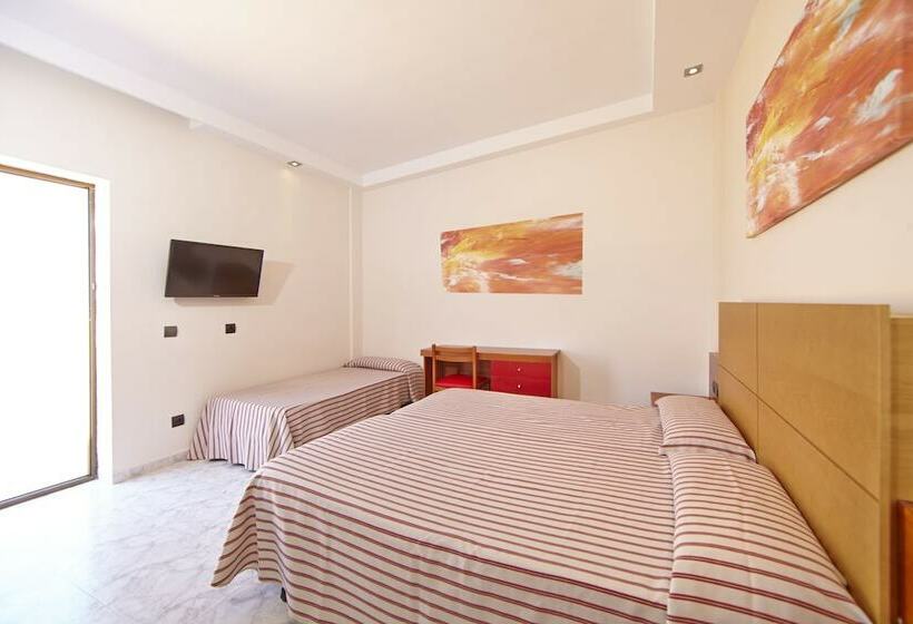 Номер Стандарт, Mll Caribbean Bay