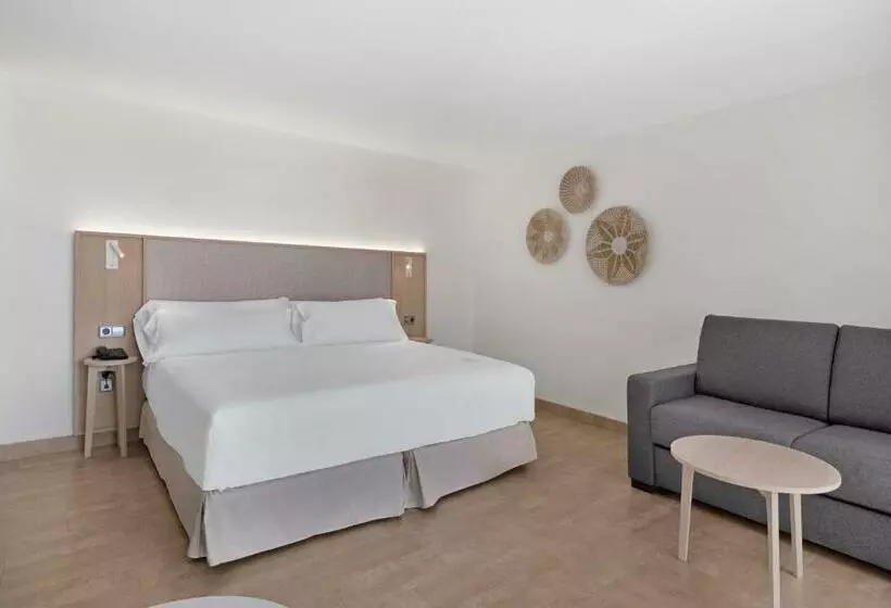 Junior Suite, Occidental Cala Viñas