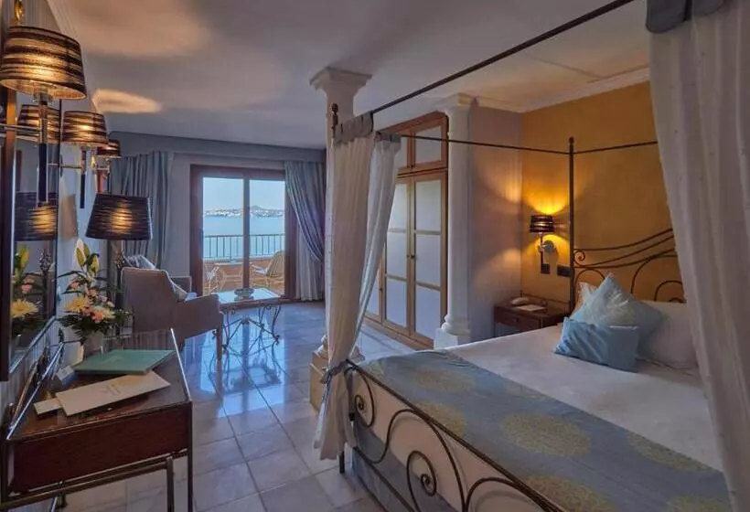 اتاق استاندارد با چشم‌انداز دریا, Petit Cala Fornells