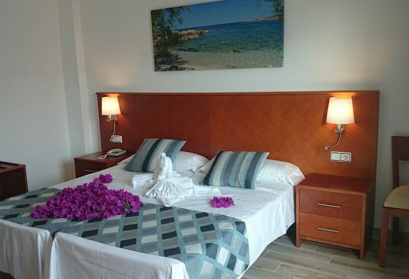 スタンダードルーム, R2 Veronica