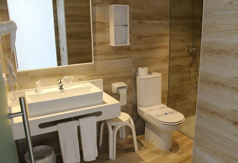 スタンダードルーム, R2 Veronica