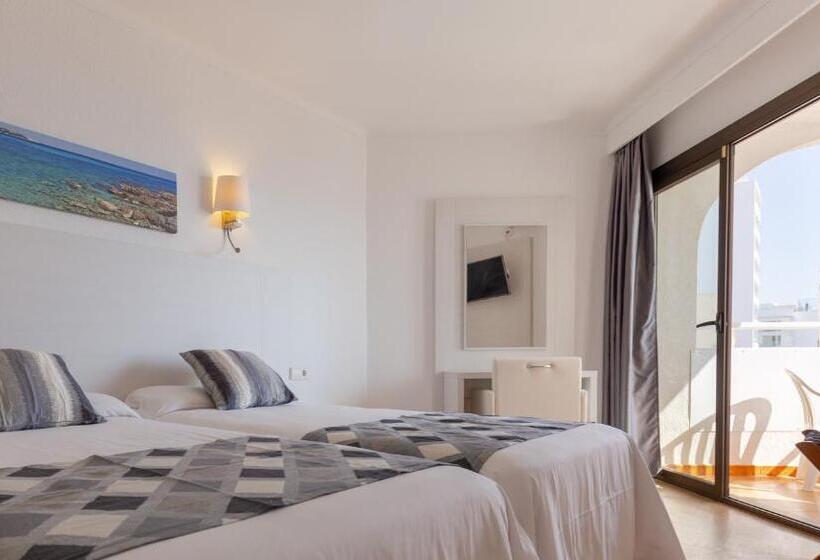 オーシャンビュースタンダードルーム, R2 Veronica