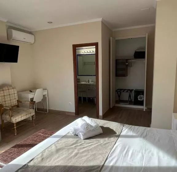 Chambre Supérieure Lit King Size, Ramis