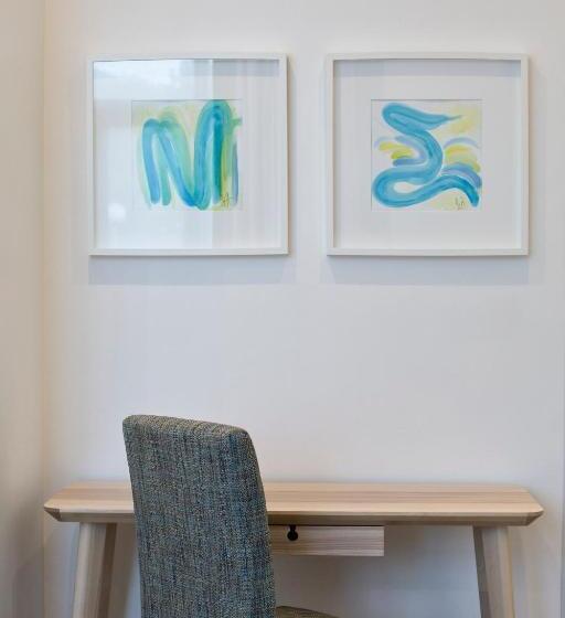 디럭스 스위트, Santa Cruz