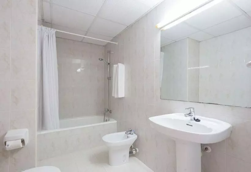 اتاق استاندارد با بالکن, tent Arenal