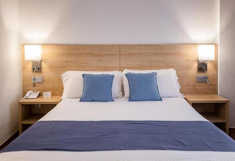 غرفة قياسية, Villa San Juan