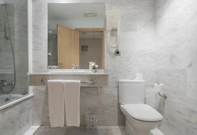 اتاق استاندارد سه نفره, Villa San Juan