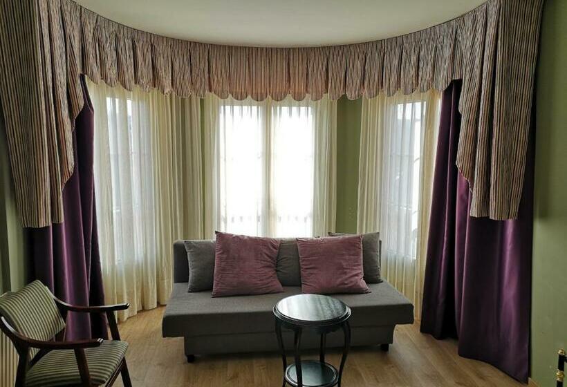 Номер Стандарт, Y Casona El Carmen