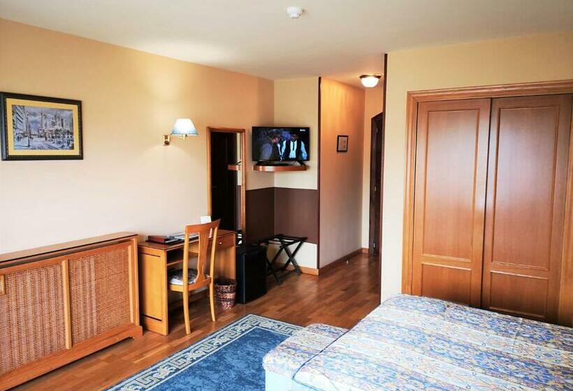 اتاق استاندارد, Y Casona El Carmen