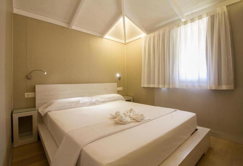 Бунгало Стандарт, La Marina Resort