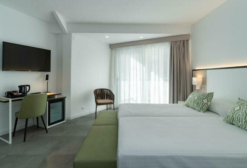 Номер Стандарт с Балконом, Medplaya Hotel Regente