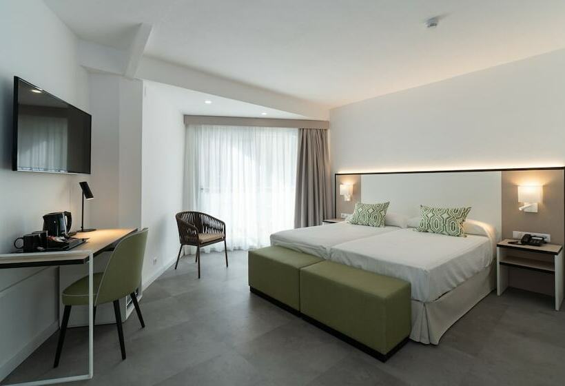 Номер Стандарт с Балконом, Medplaya Hotel Regente