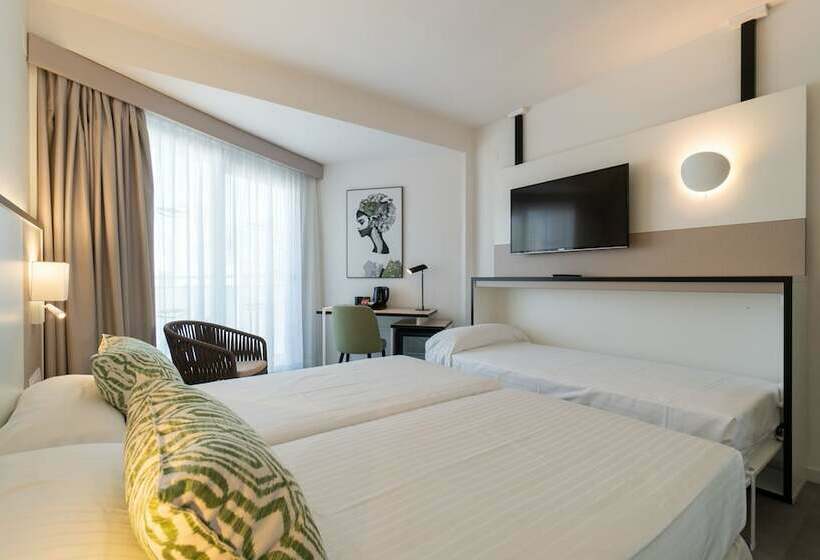 Номер Стандарт с Балконом, Medplaya Hotel Regente