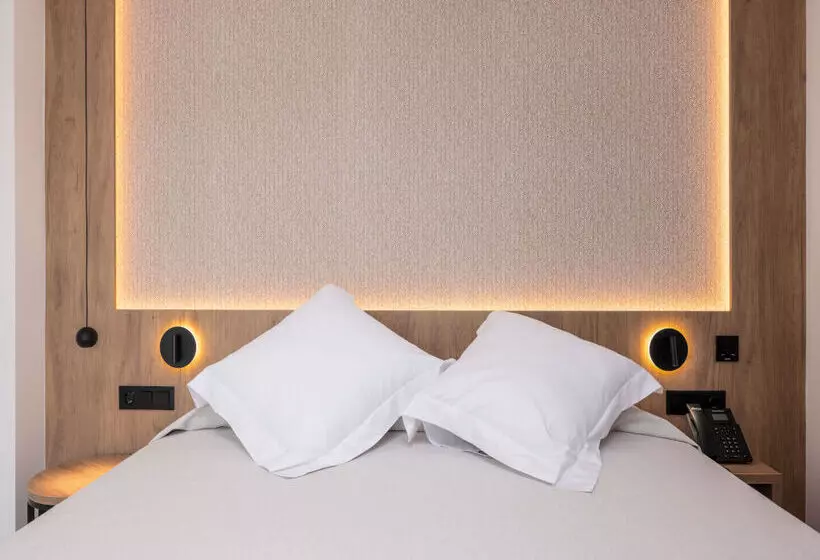 اتاق استاندارد, Ohtels Gran Hotel Almeria