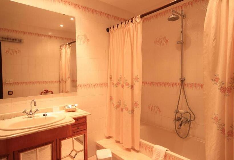 Quarto superior, Petit Hotel Ses Rotges   Only Adults