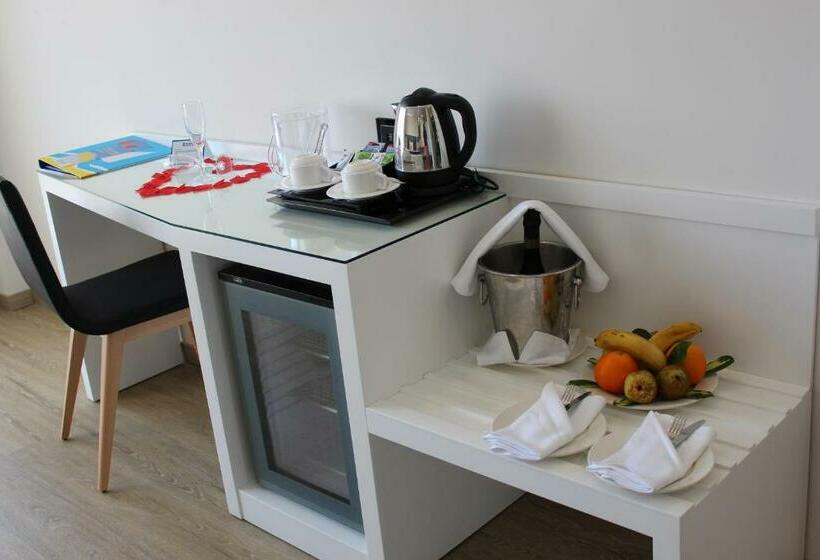 高级大房间, Playasol