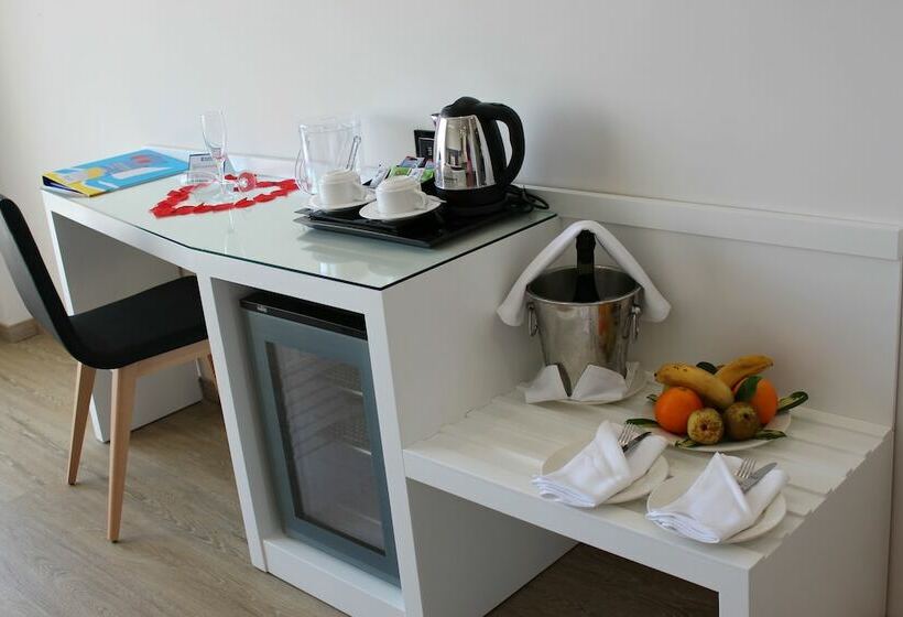 高级大房间, Playasol