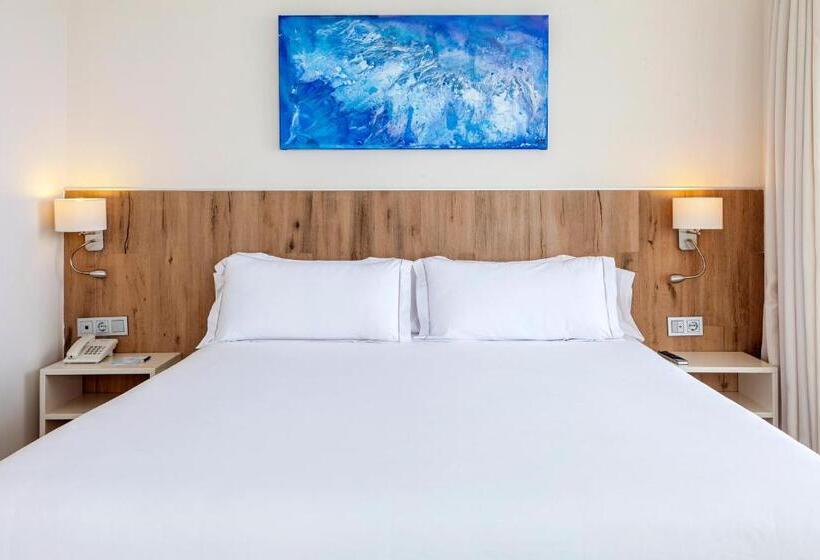 小型套房, Playasol